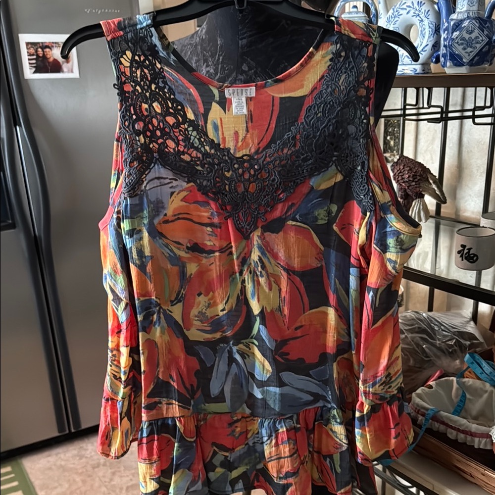 Guess Floral Cold Shoulder Top - Multicolor